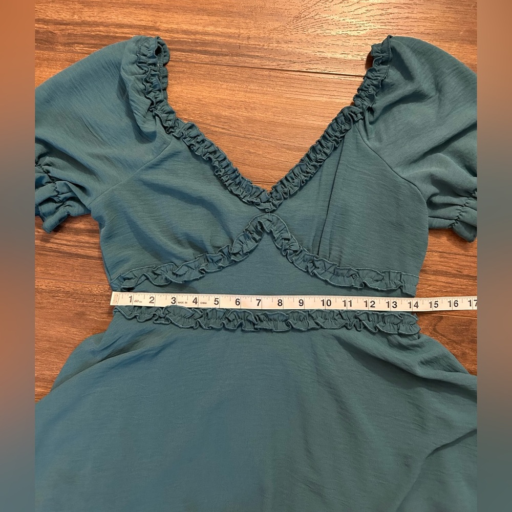 Teal Ruffled Romper - Picture 4 of 9